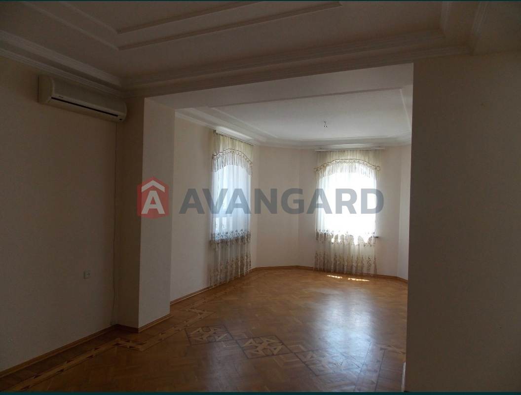 �������, 336 ��.�. ���� 9