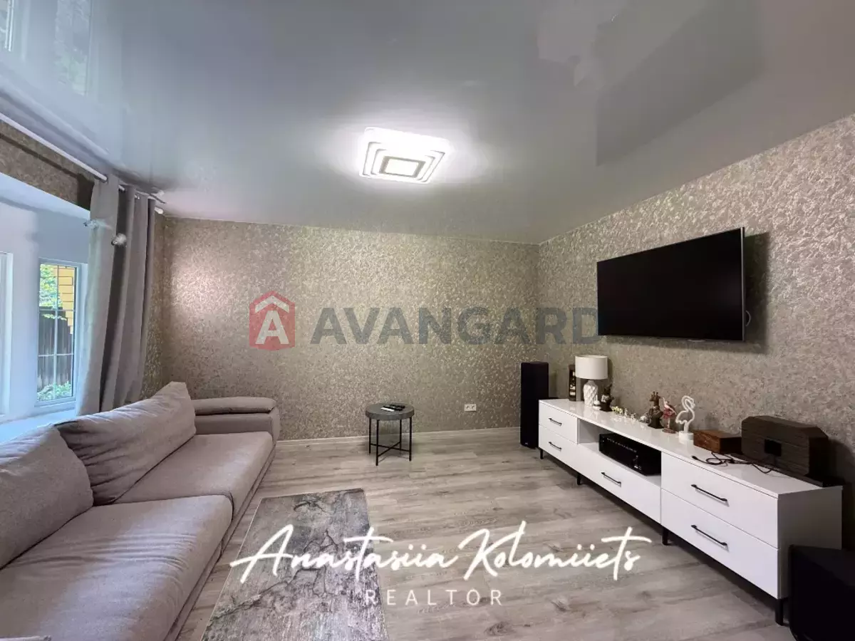 �������, 160 ��.�. ���� 12