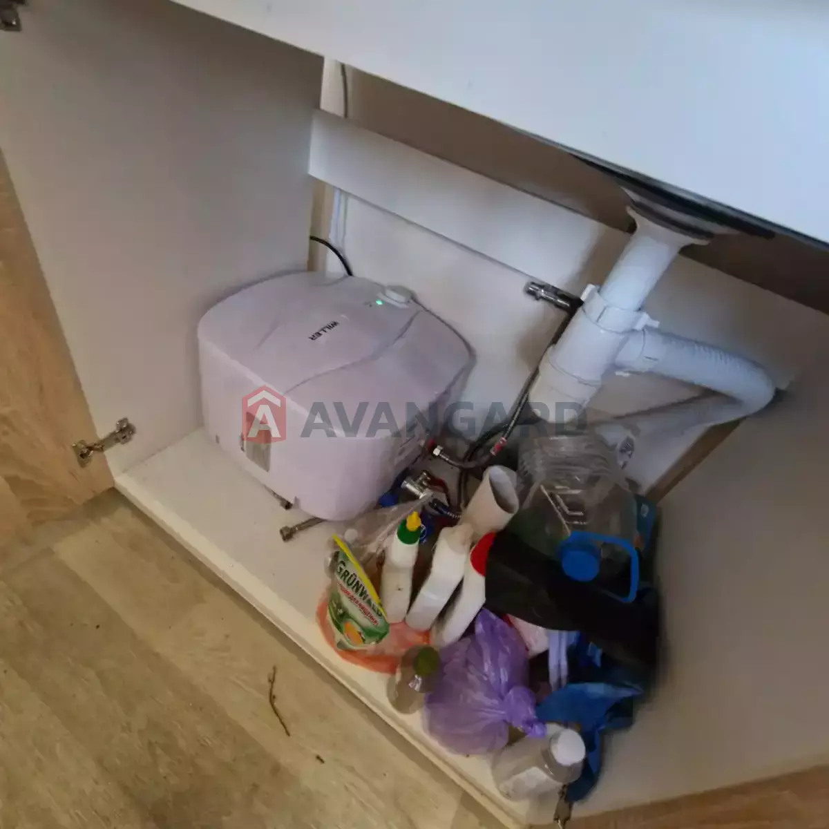 ����, 38 ��.�. ���� 16