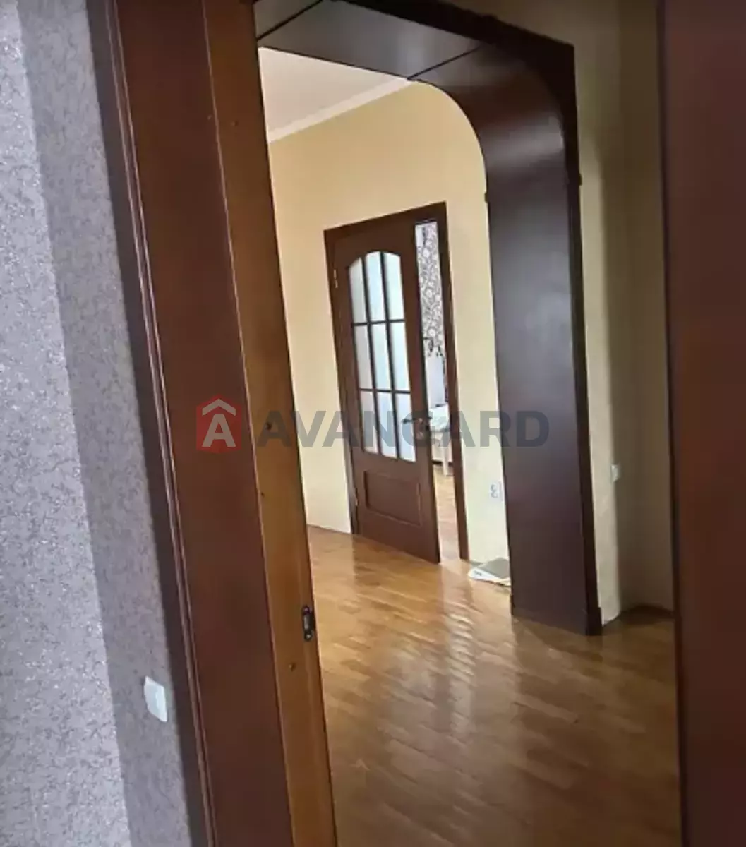 �������, 343 ��.�. ���� 10