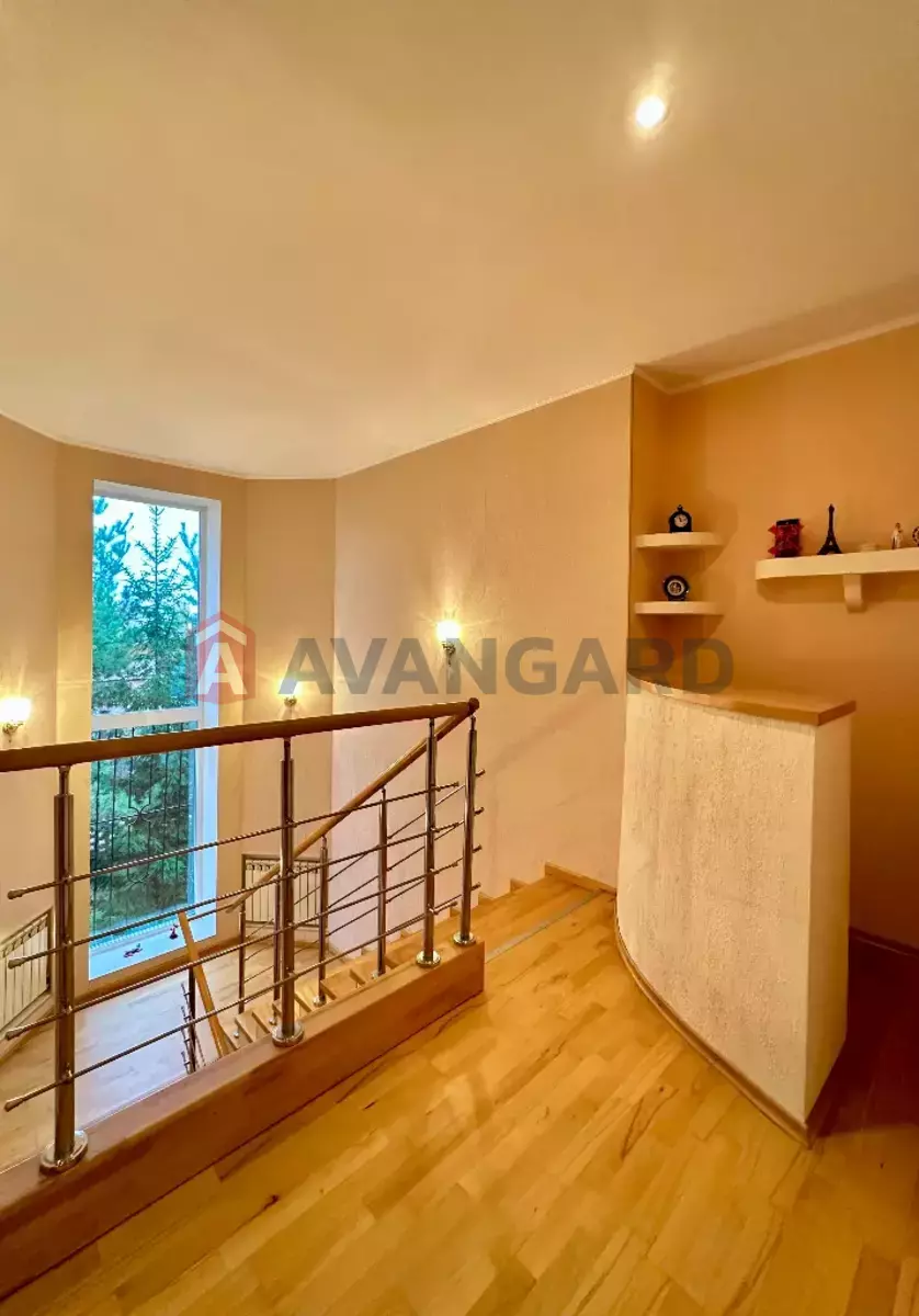 �������, 176 ��.�. ���� 28