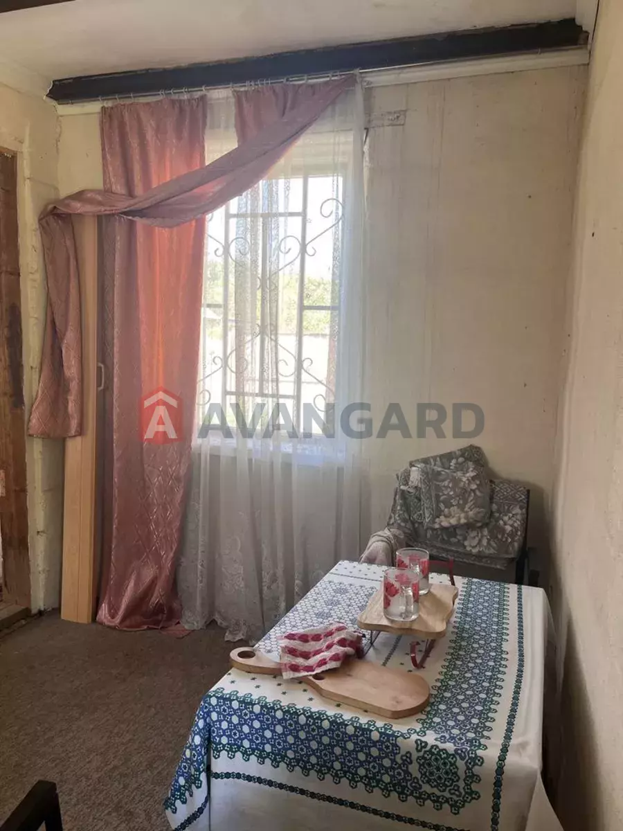 ����, 142 ��.�. ���� 12