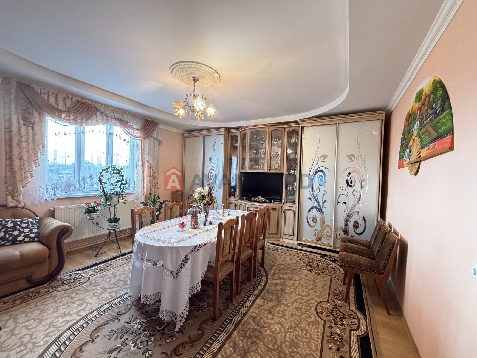 �������, 172 ��.�. ���� 8