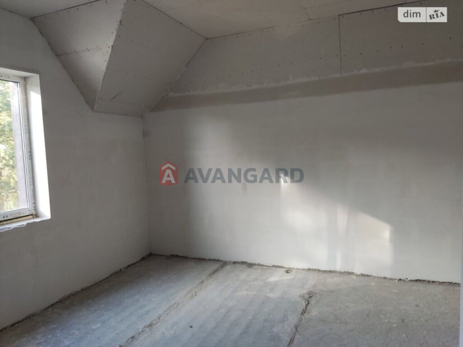 ������� �������, 130 ��.�. ���� 8