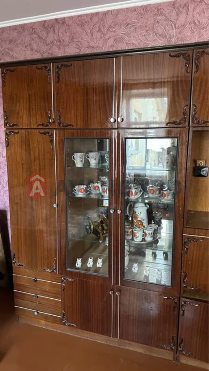 ������� �������, 77 ��.�. ���� 6