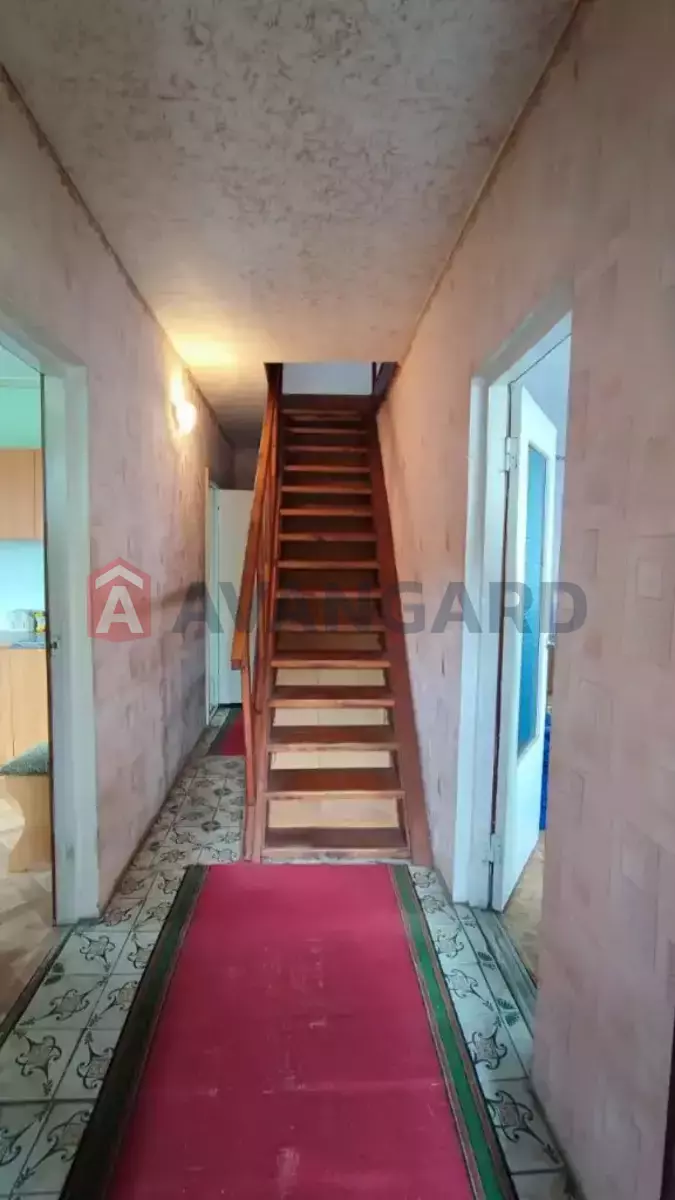 �������, 92 ��.�. ���� 10