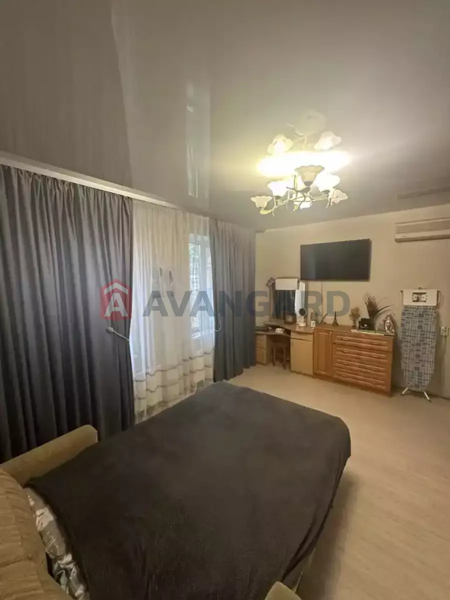 ������� �������, 64 ��.�. ���� 20