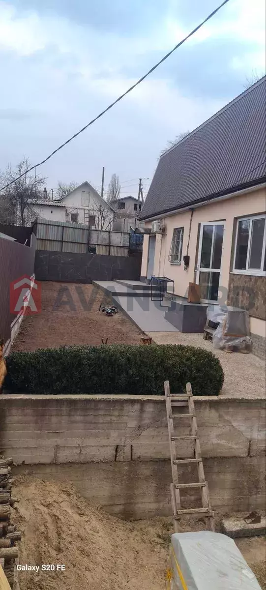 �������, 105 ��.�. ���� 4