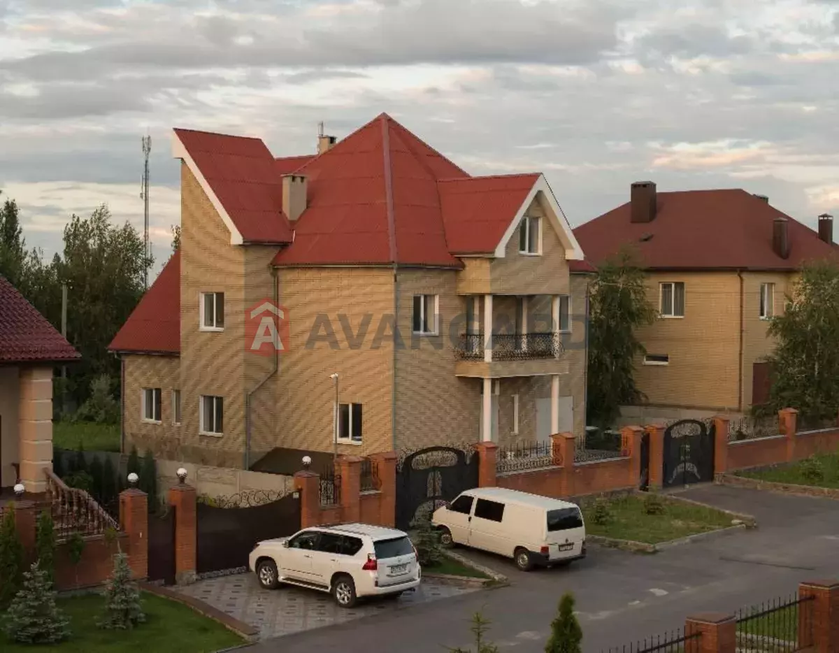 �������, 600 ��.�. ���� 4