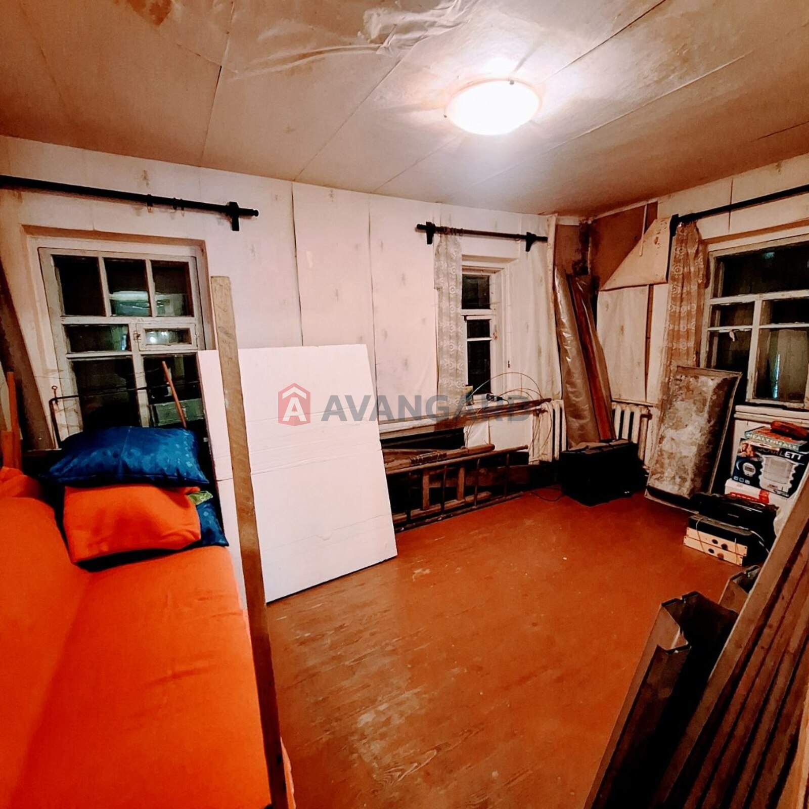 �������, 60 ��.�. ���� 13