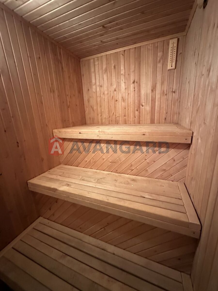 �������, 181 ��.�. ���� 10