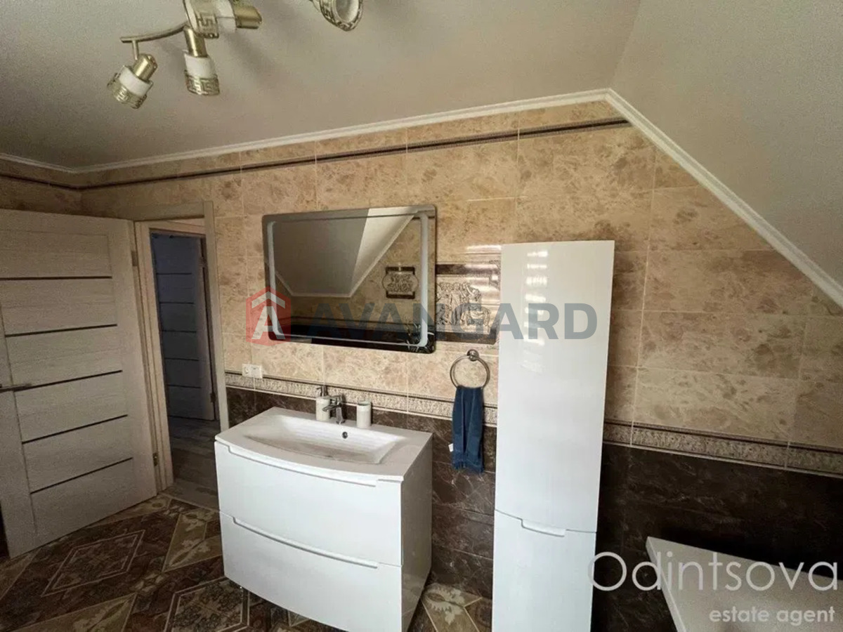 �������, 119 ��.�. ���� 9