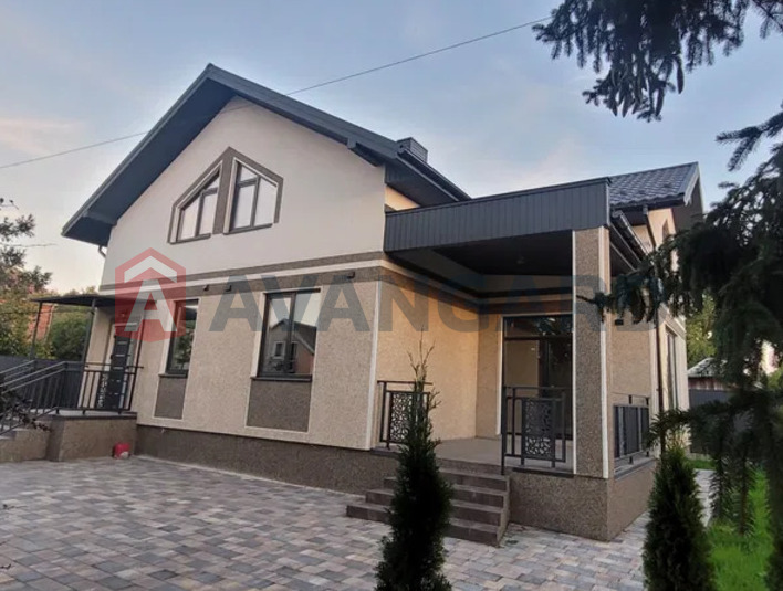 �������, 185 ��.�. ���� 3