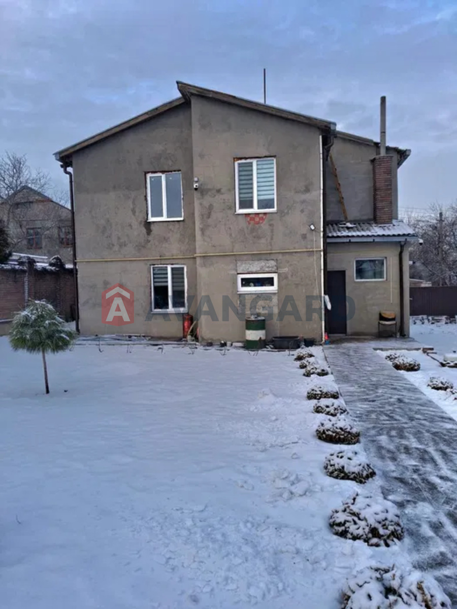 �������, 280 ��.�. ���� 3