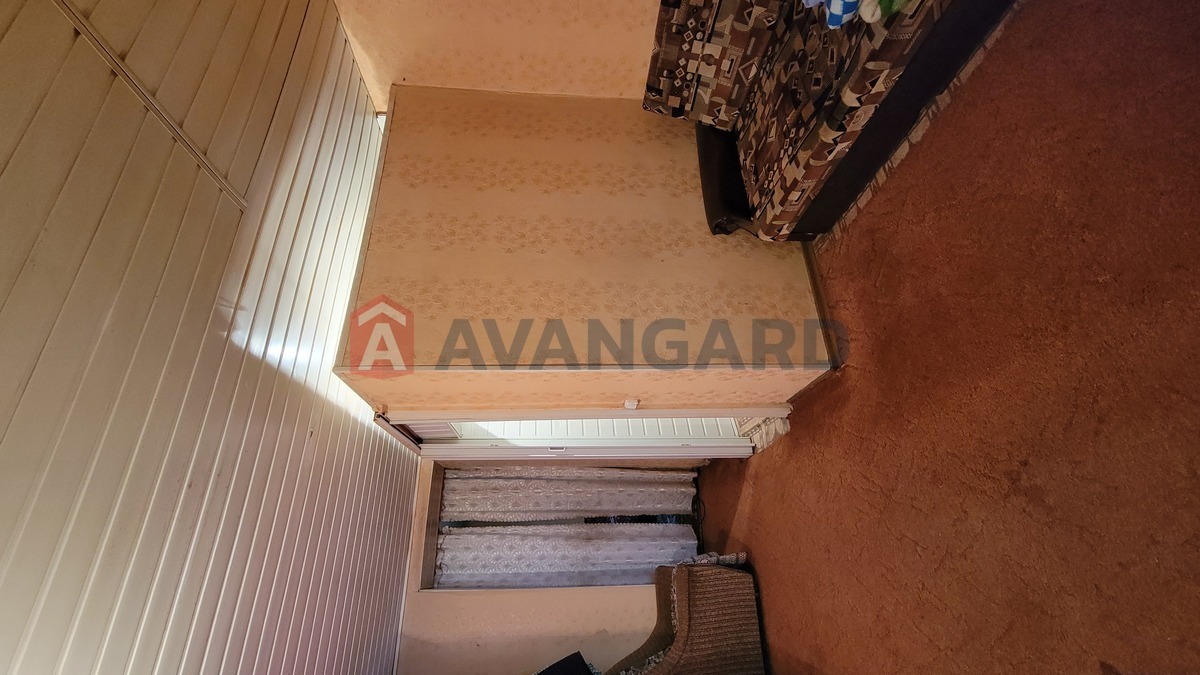 ������� �������, 48 ��.�. ���� 15