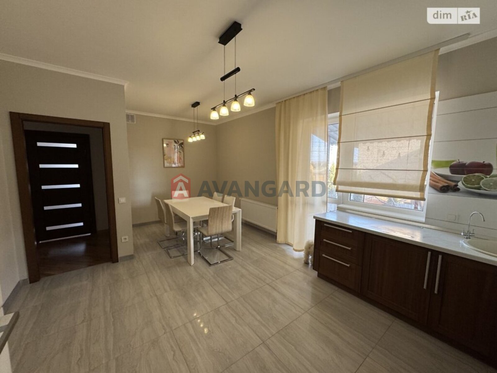 ���, 205 ��.�. ���� 4