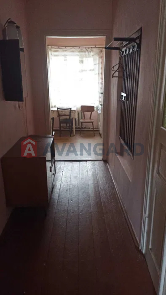 �������, 80 ��.�. ���� 8