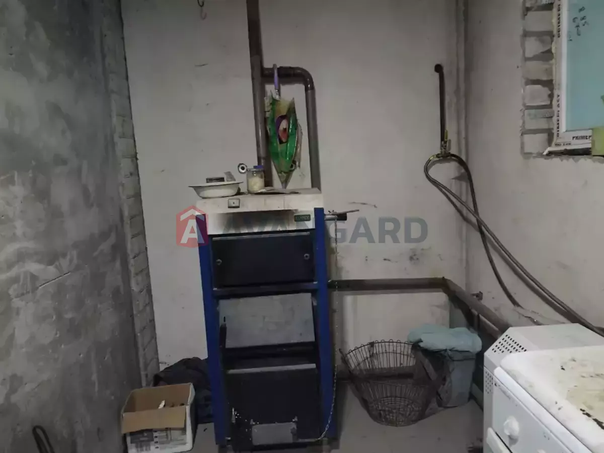 �������, 80 ��.�. ���� 15