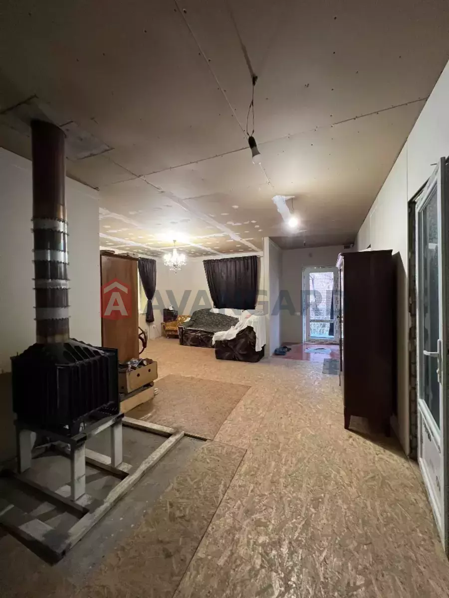 �������, 103 ��.�. ���� 14