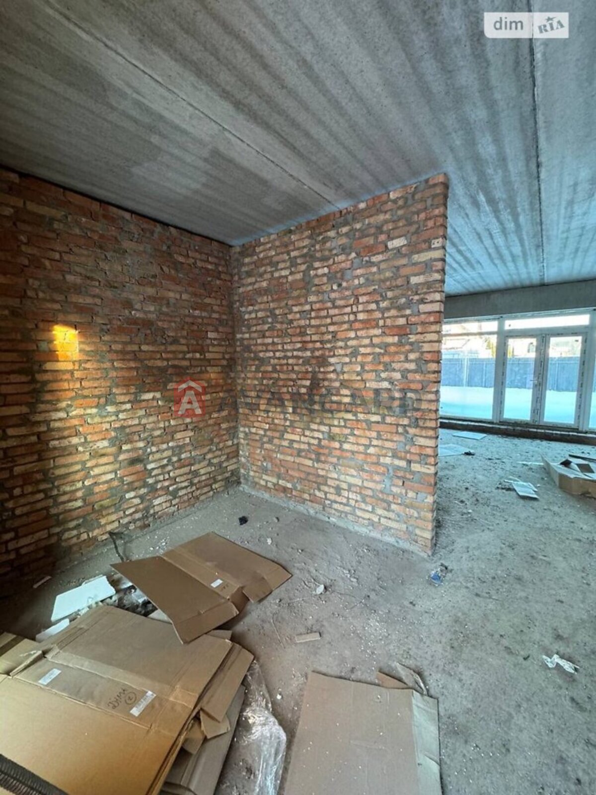 183 ��.�. ���� 4