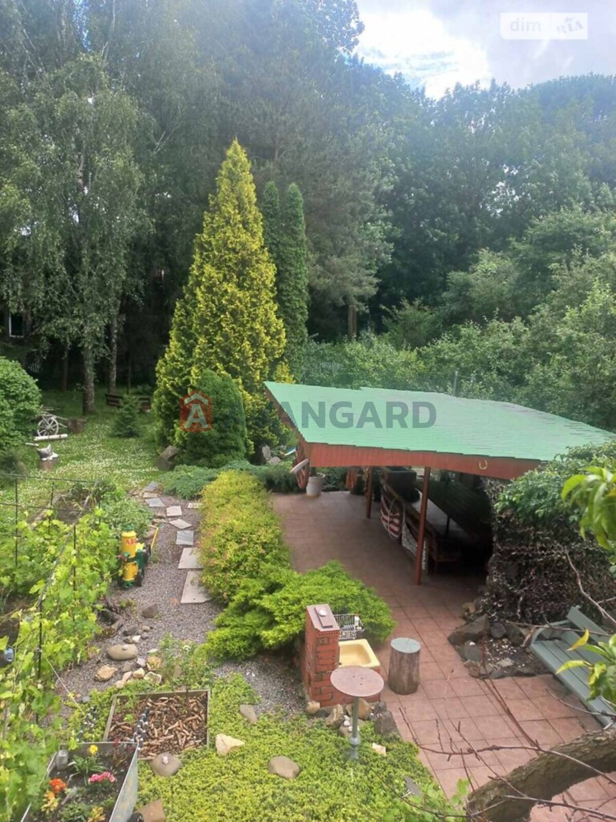 �������, 400 ��.�. ���� 23