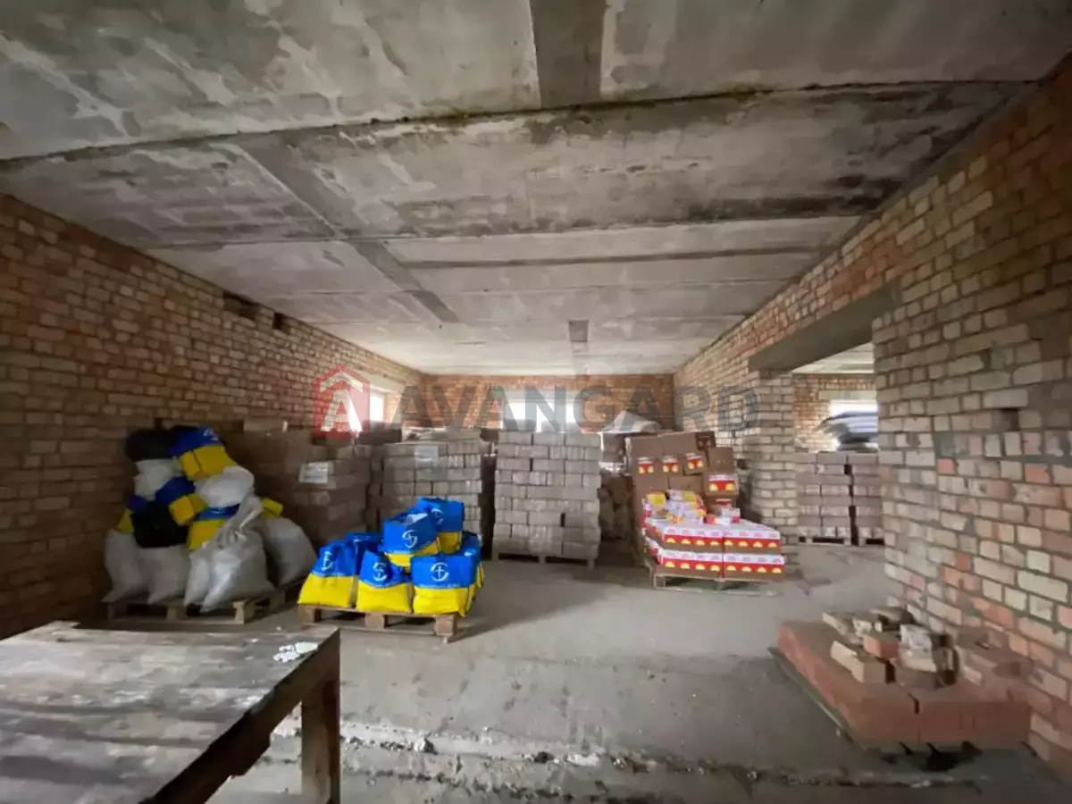 �������, 280 ��.�. ���� 21