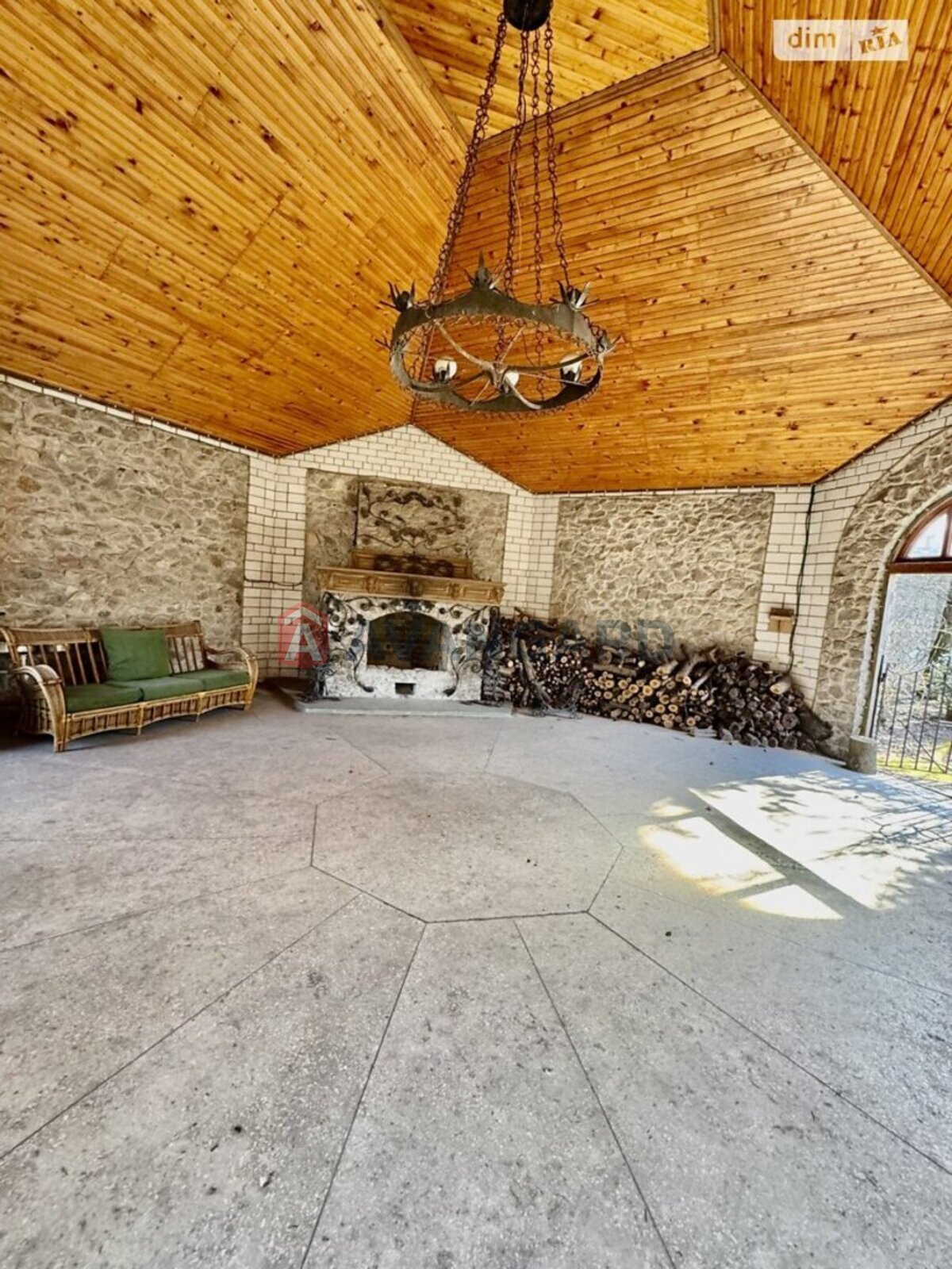 �������, 1000 ��.�. ���� 29