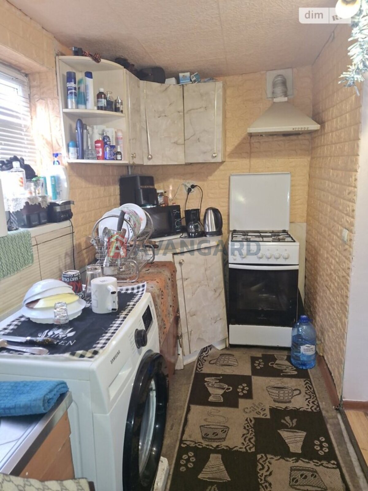 ������� �������, 21 ��.�. ���� 4