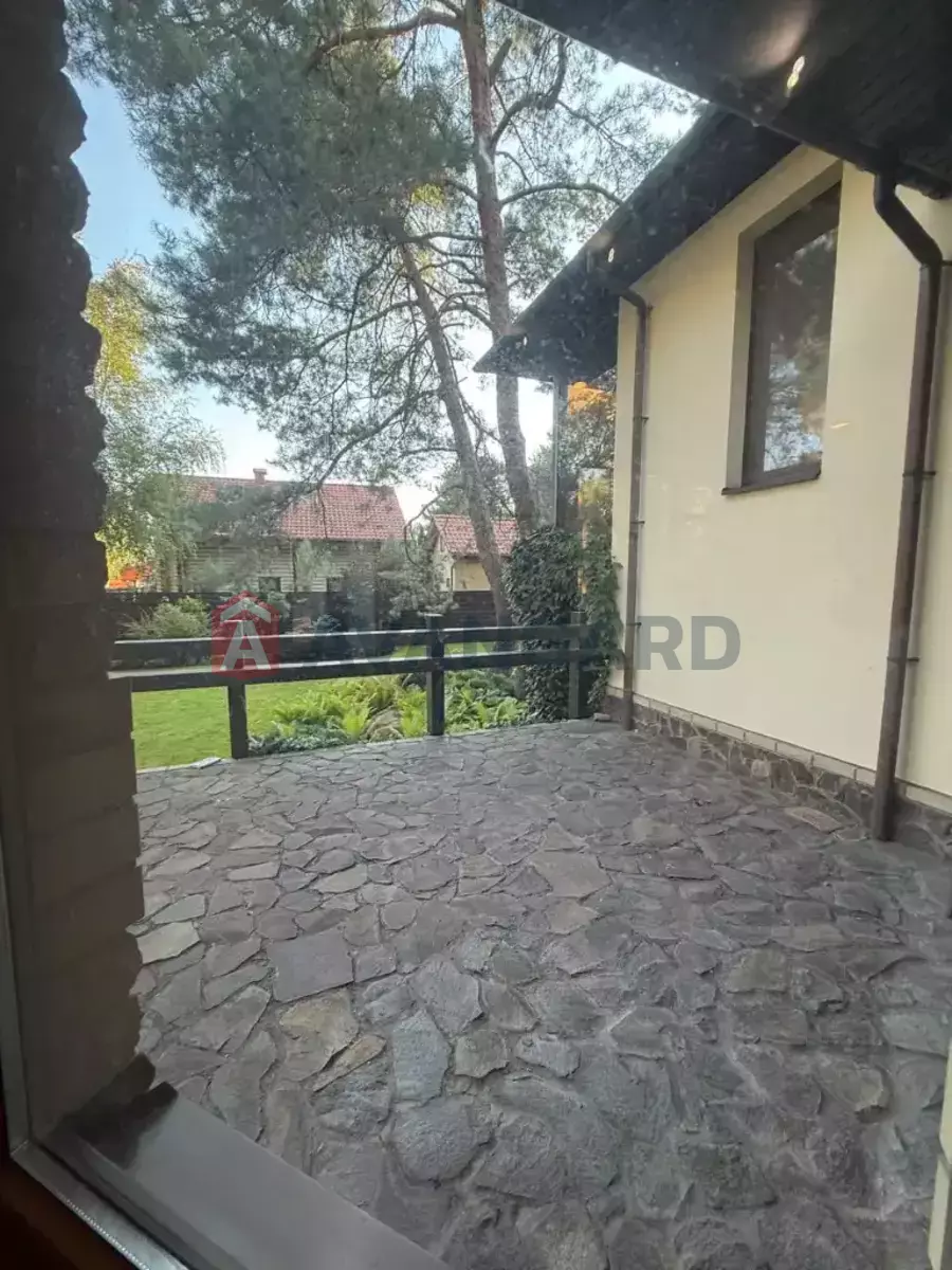 �������, 200 ��.�. ���� 10