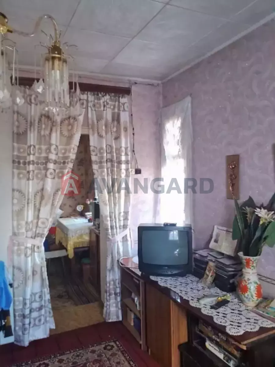 ����� ����, 50 ��.�. ���� 8