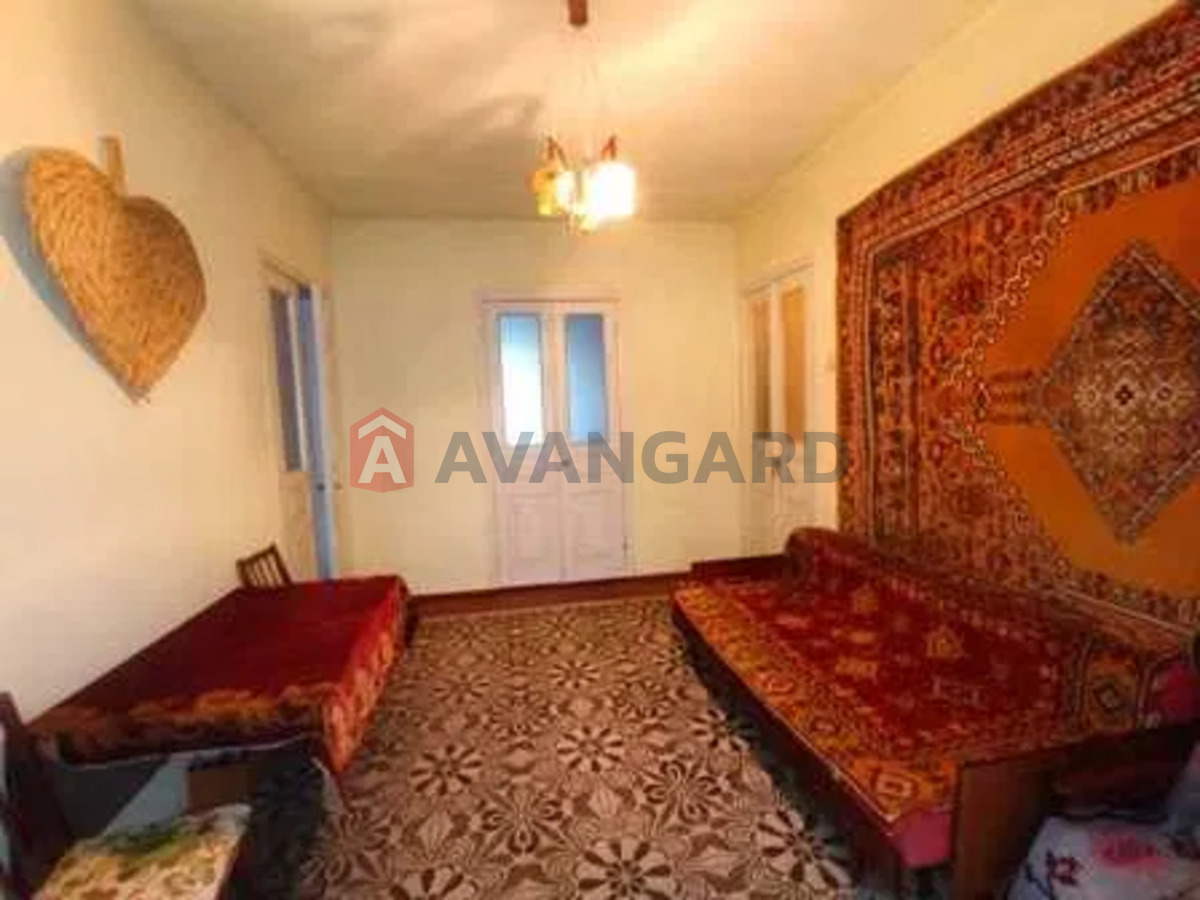 �������, 164 ��.�. ���� 12