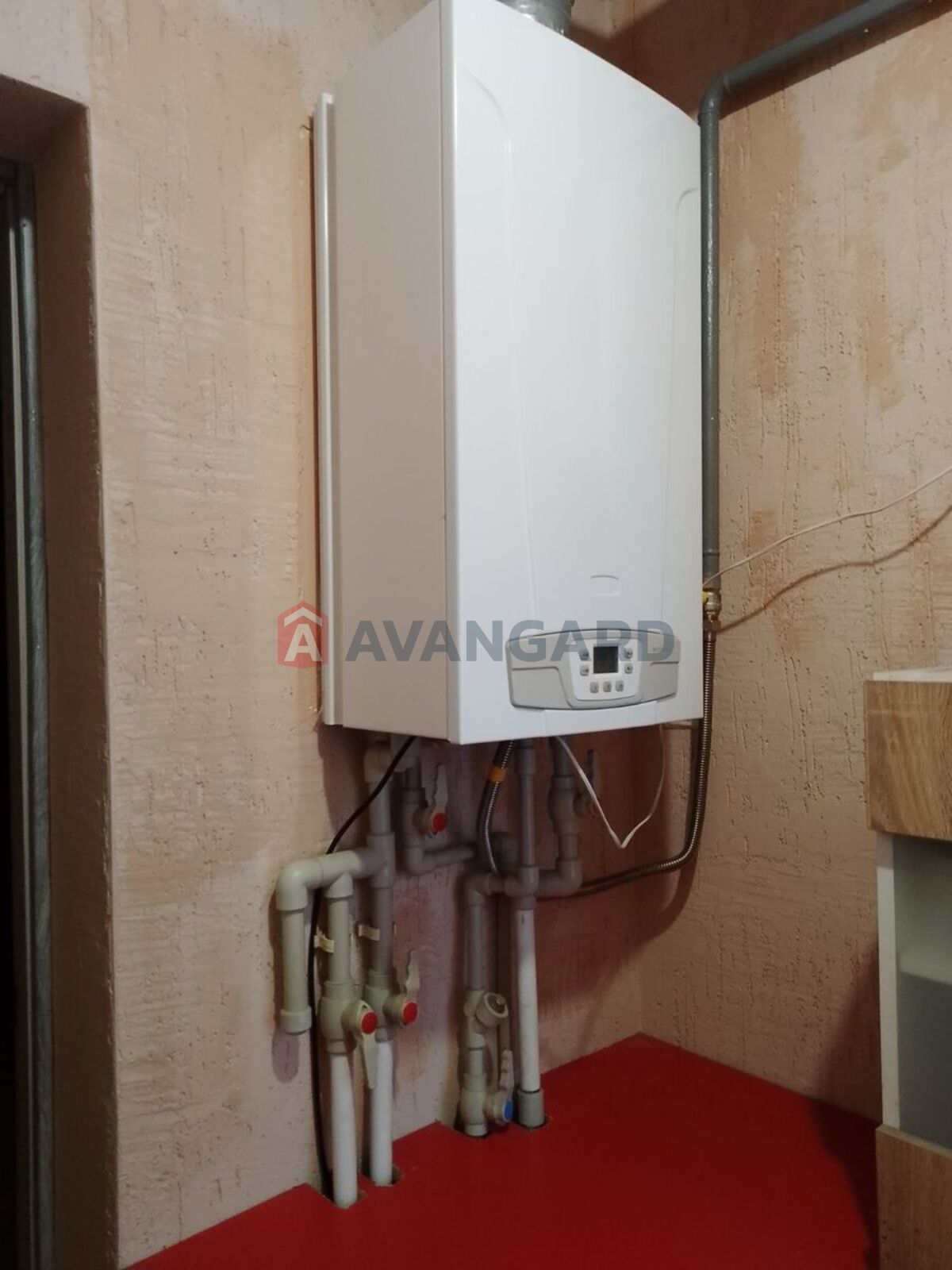 �������, 270 ��.�. ���� 17