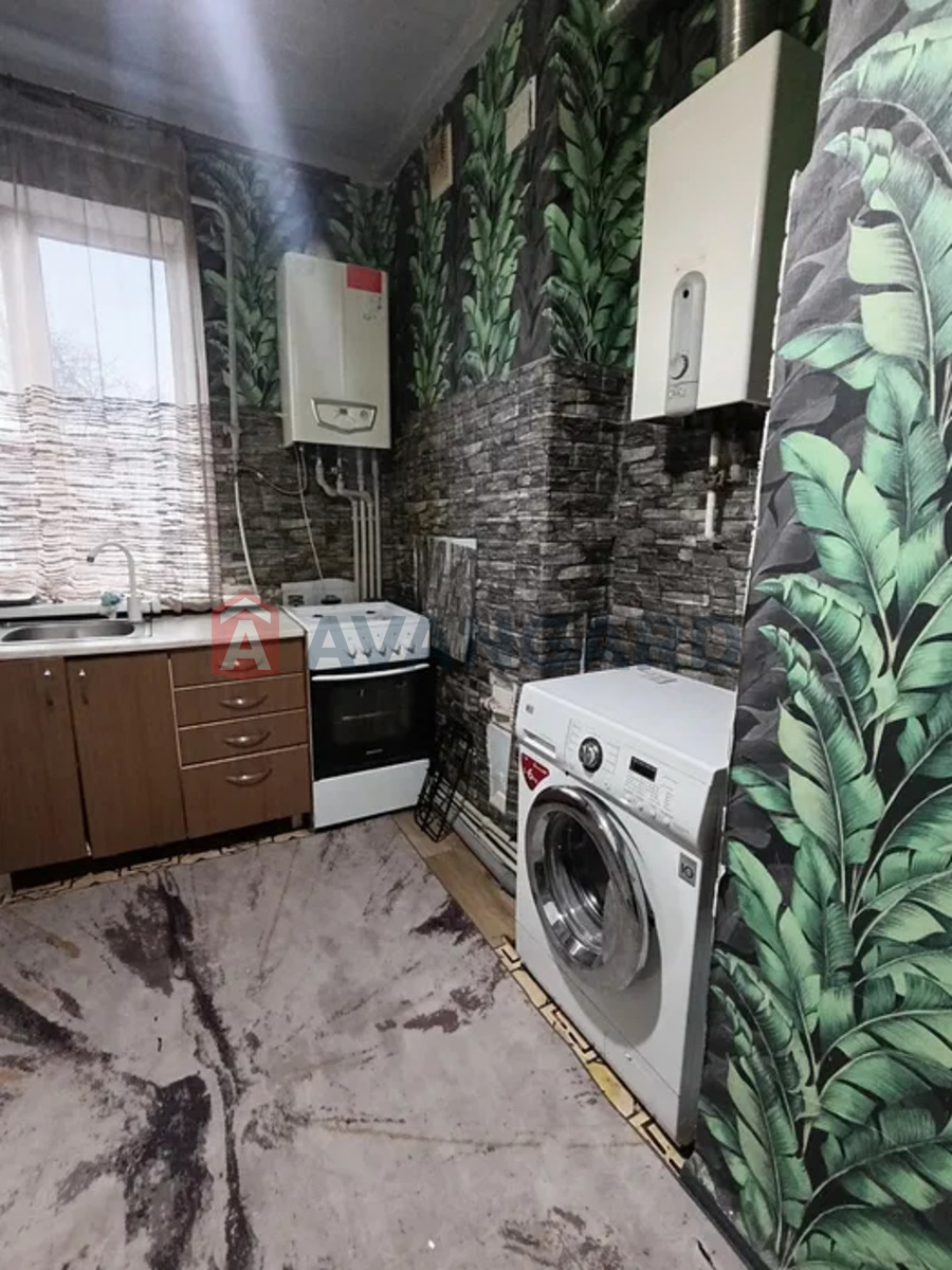 ������� �������, 50 ��.�. ���� 11