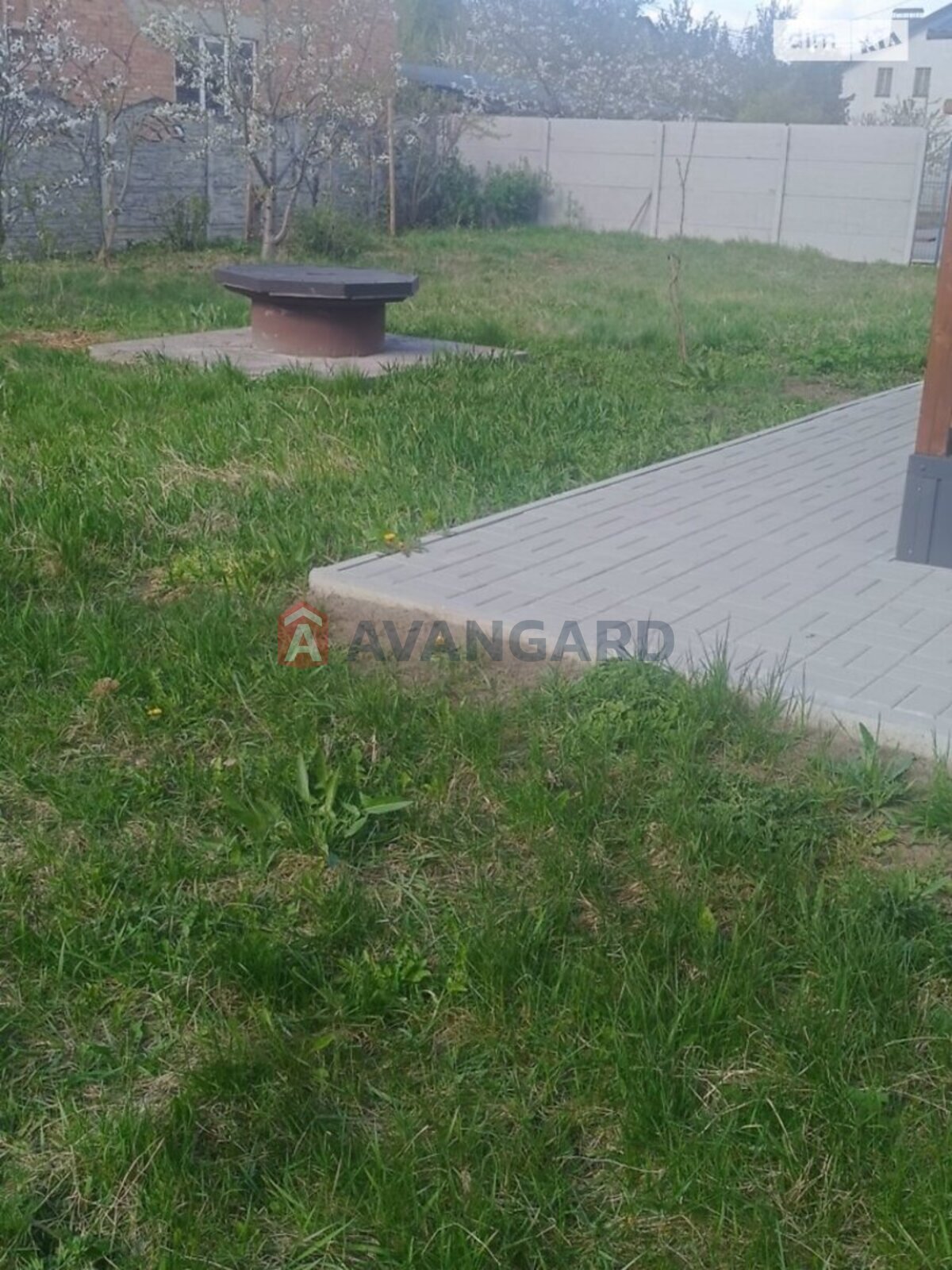 ���, 100 ��.�. ���� 6