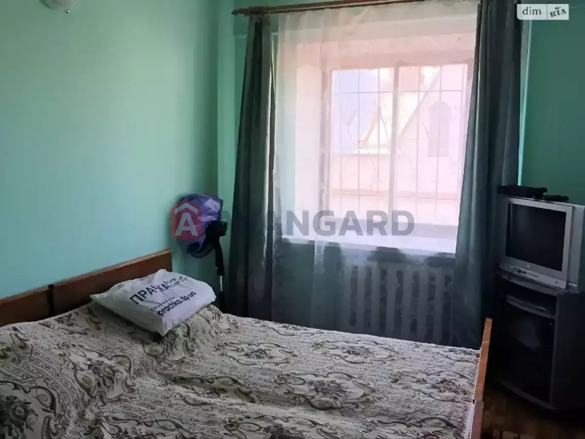 ����, 180 ��.�. ���� 29