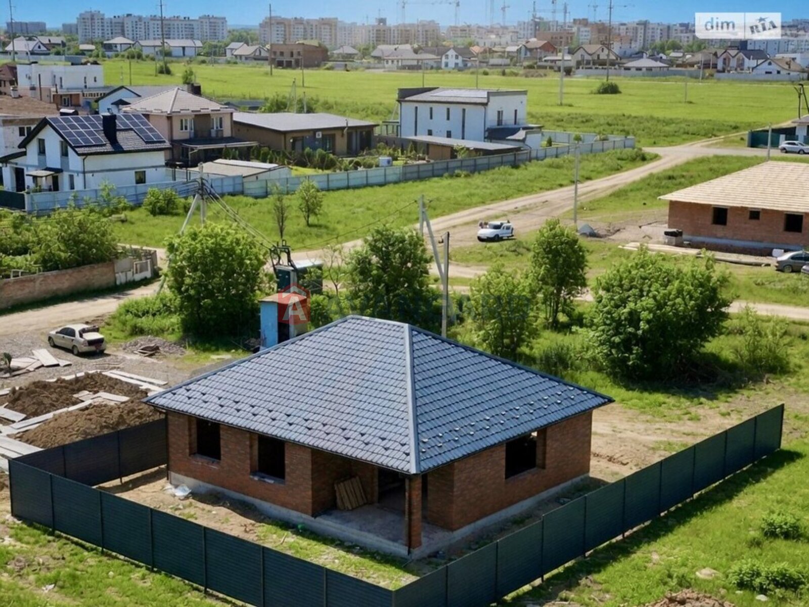 �������, 100 ��.�. ���� 1