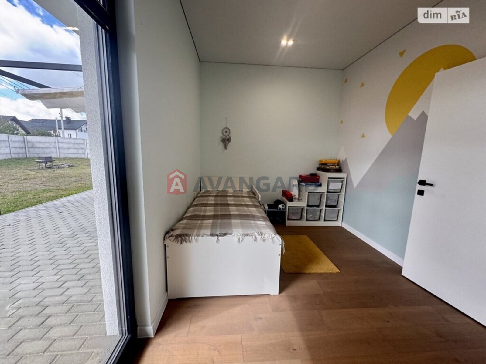 �������, 122 ��.�. ���� 25