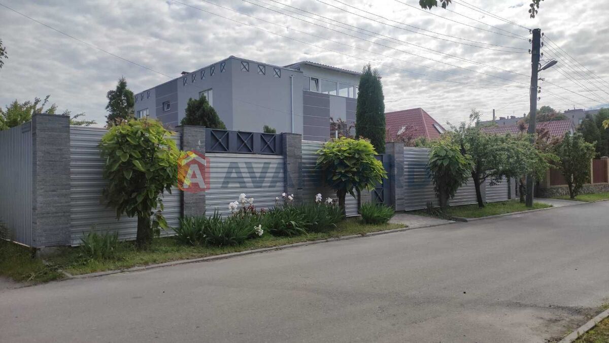 �������, 290 ��.�. ���� 1