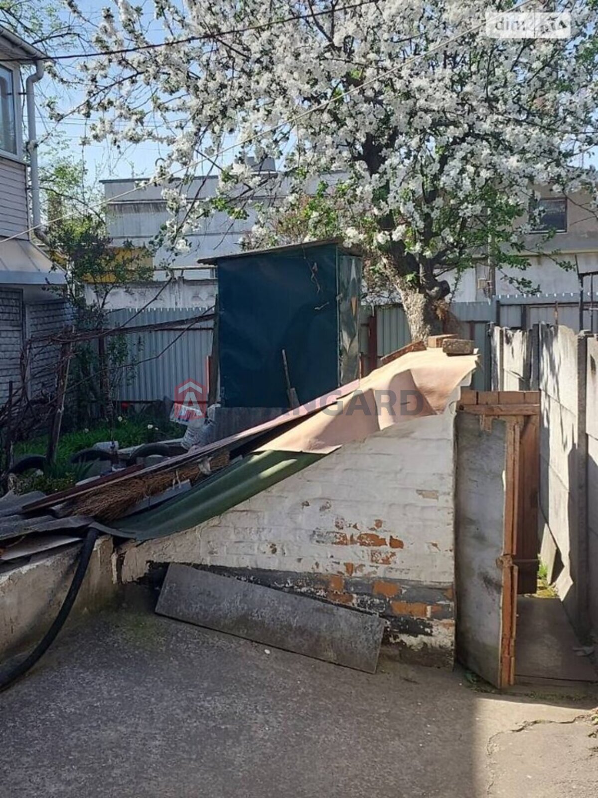 ������� �������, 30 ��.�. ���� 12