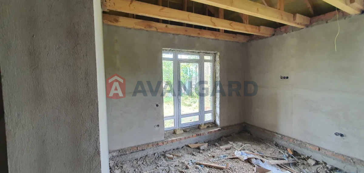 �������, 143 ��.�. ���� 6