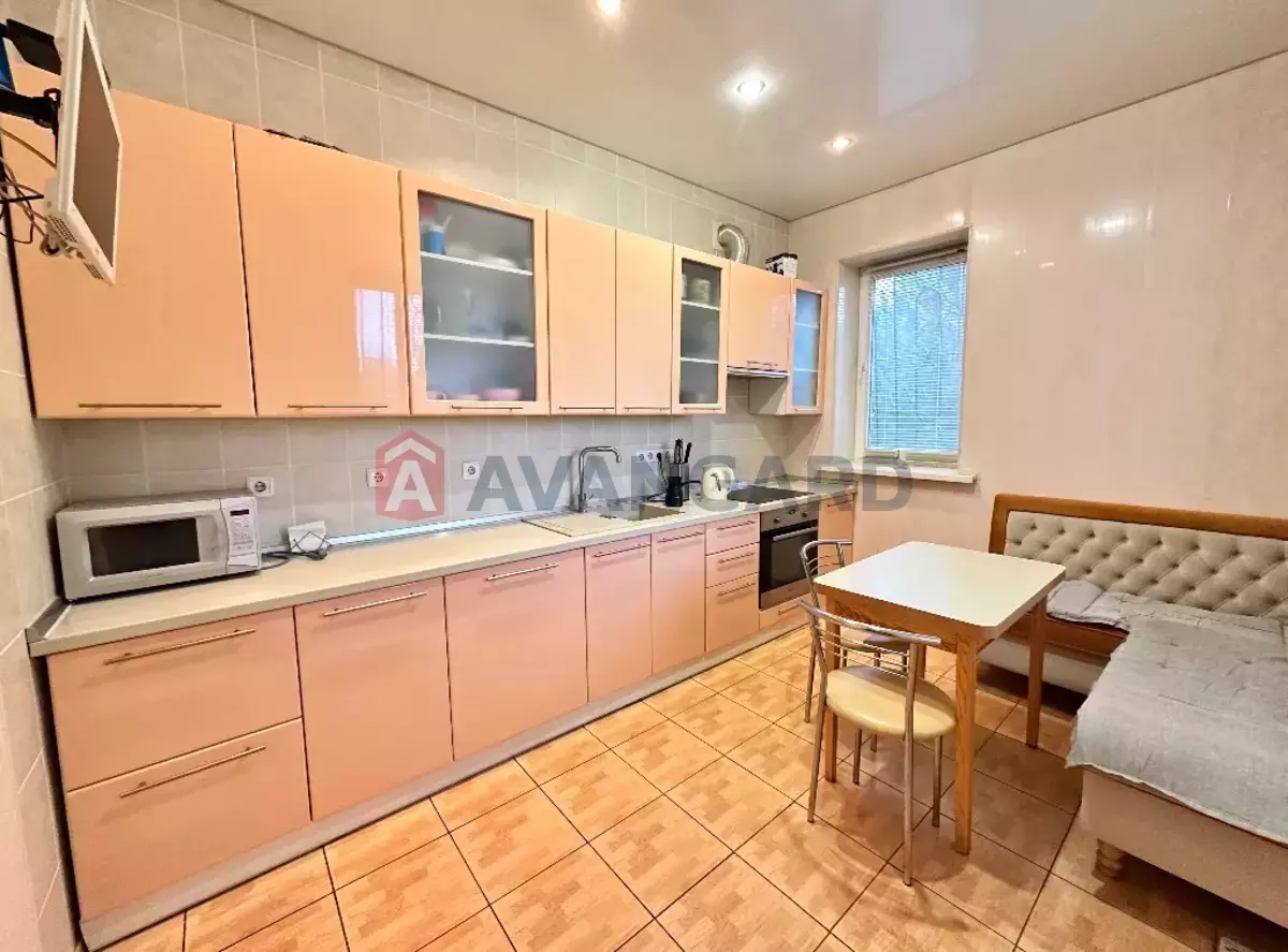 �������, 176 ��.�. ���� 23