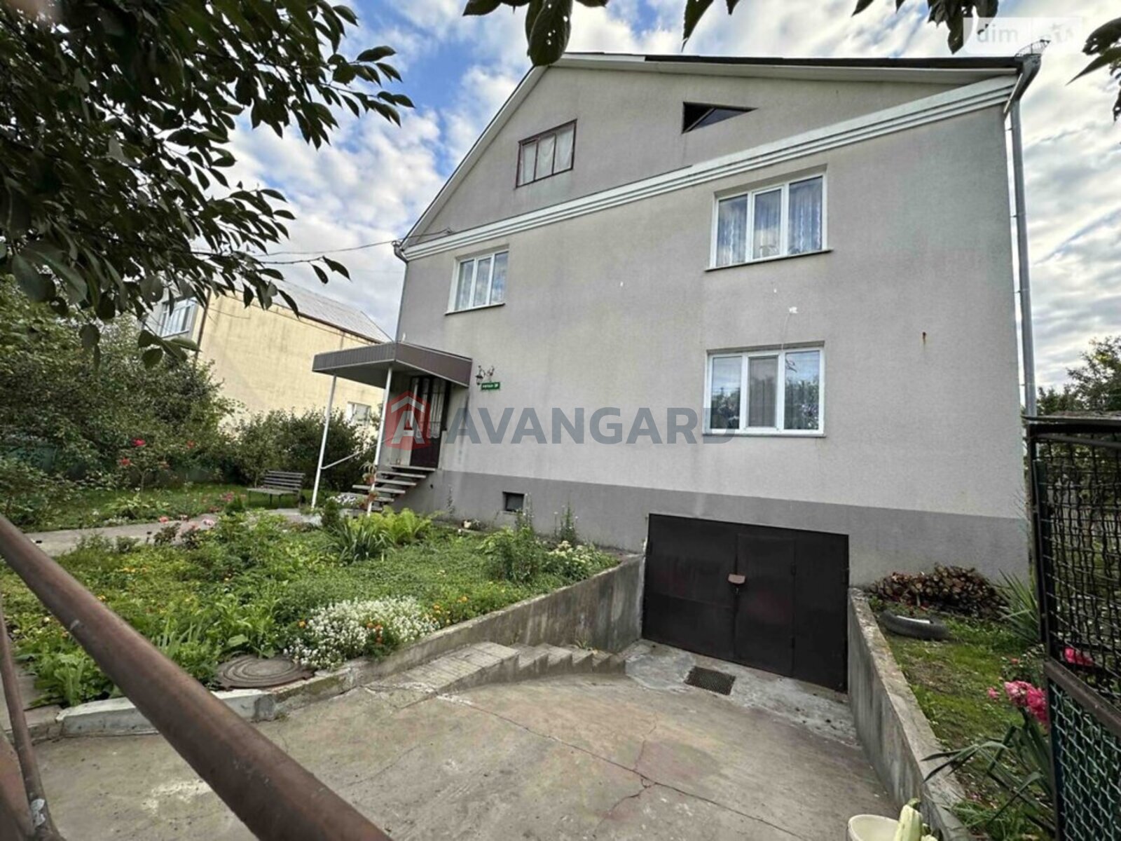 �������, 295 ��.�. ���� 2