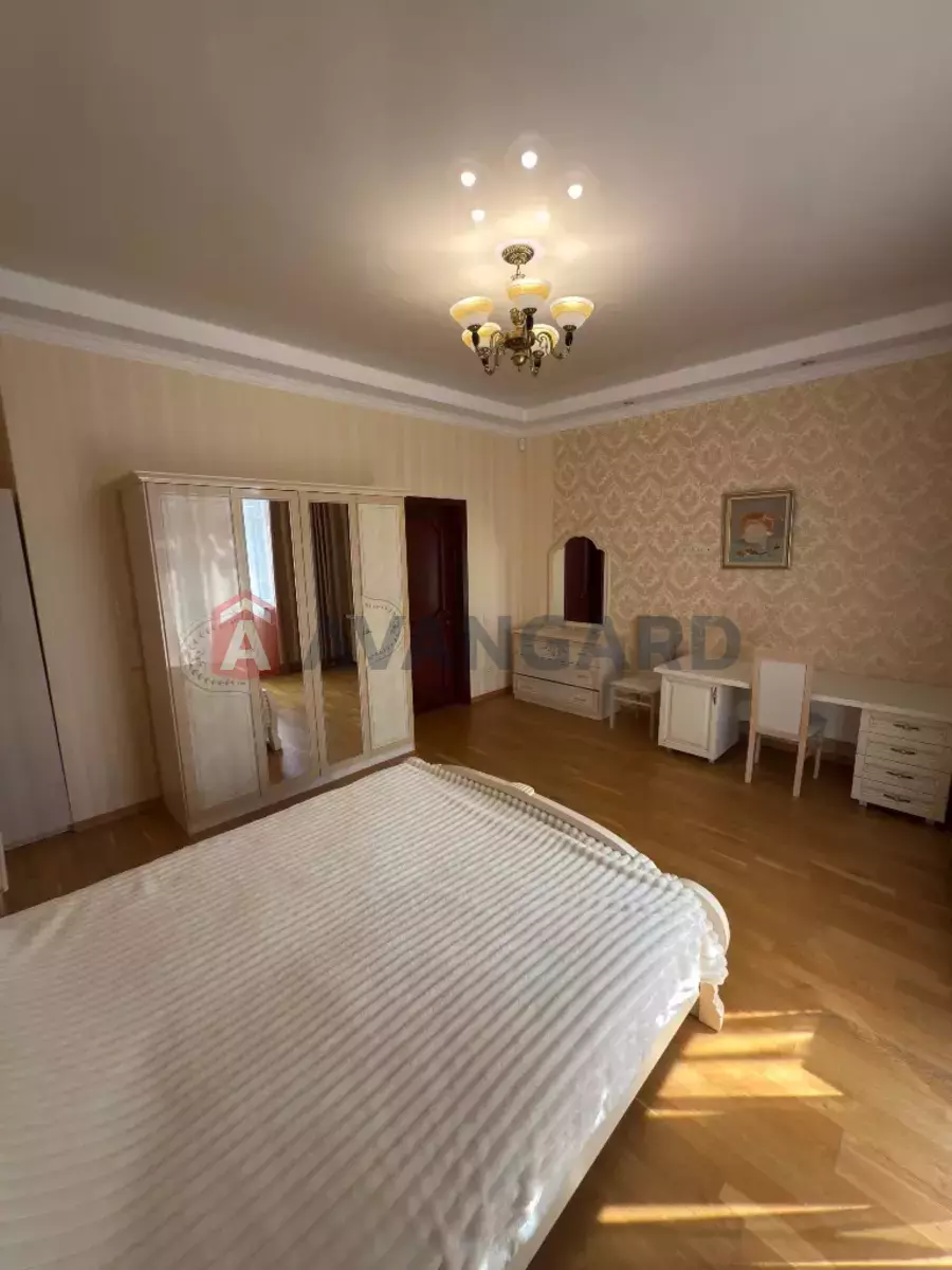 �������, 341 ��.�. ���� 27