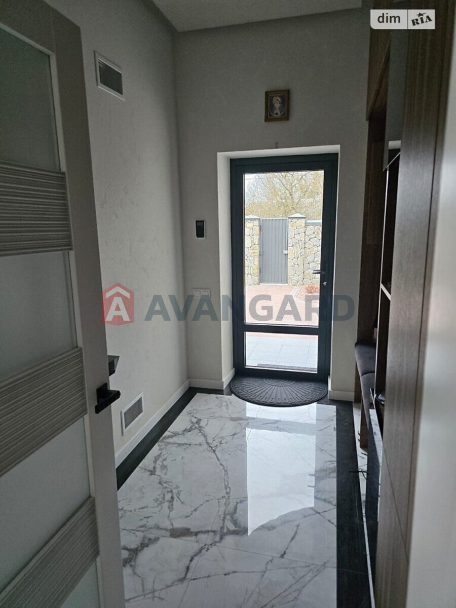 �������, 325 ��.�. ���� 20