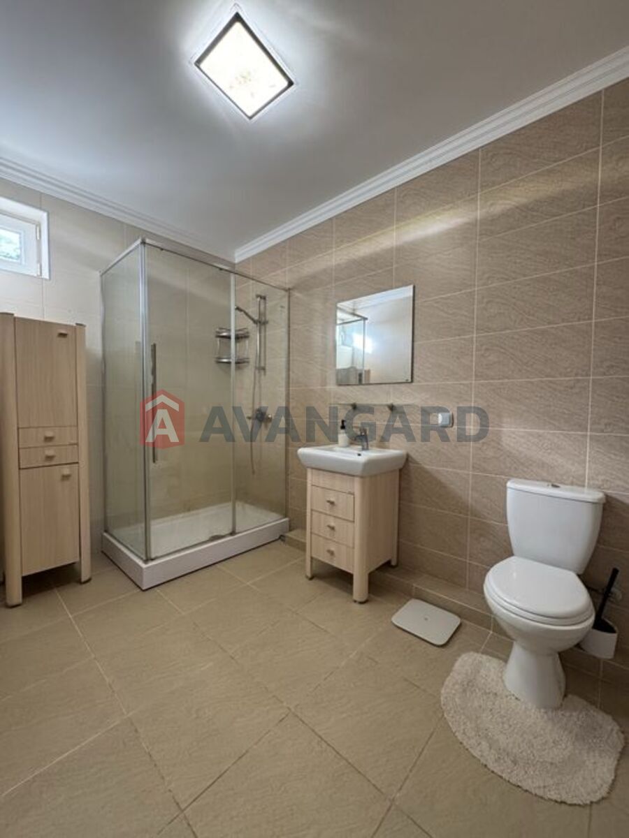 �������, 130 ��.�. ���� 24