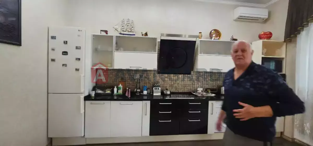 �������, 202 ��.�. ���� 5