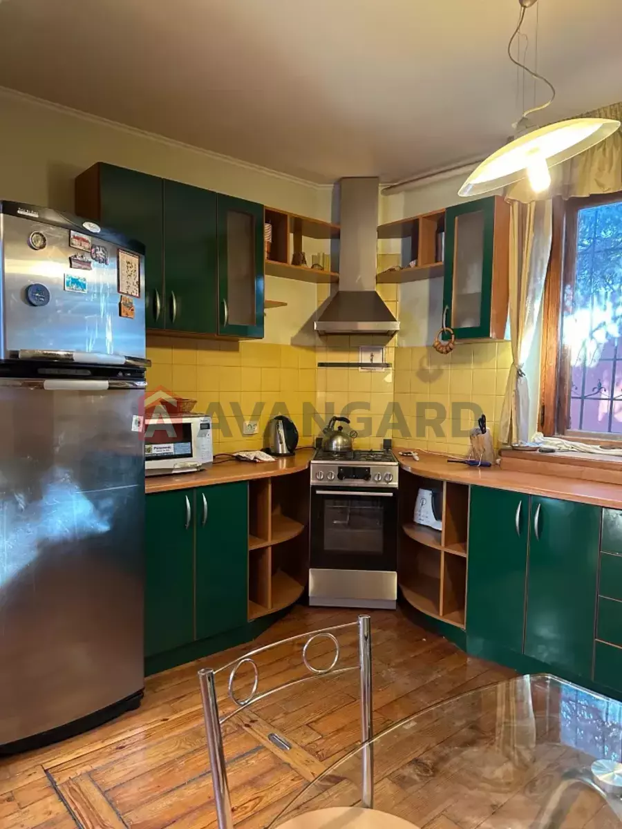 �������, 146 ��.�. ���� 8