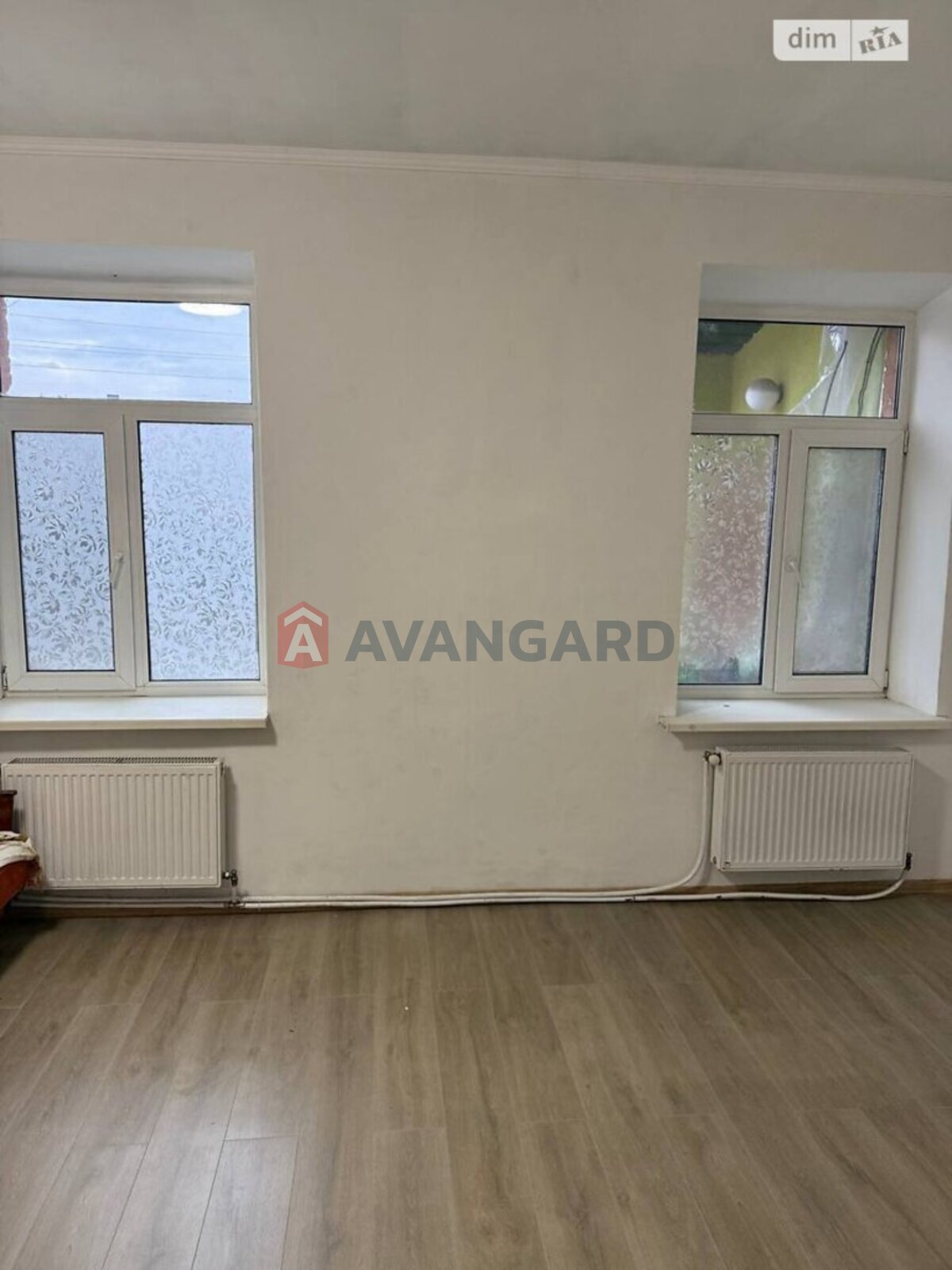 ������� �������, 50 ��.�. ���� 4