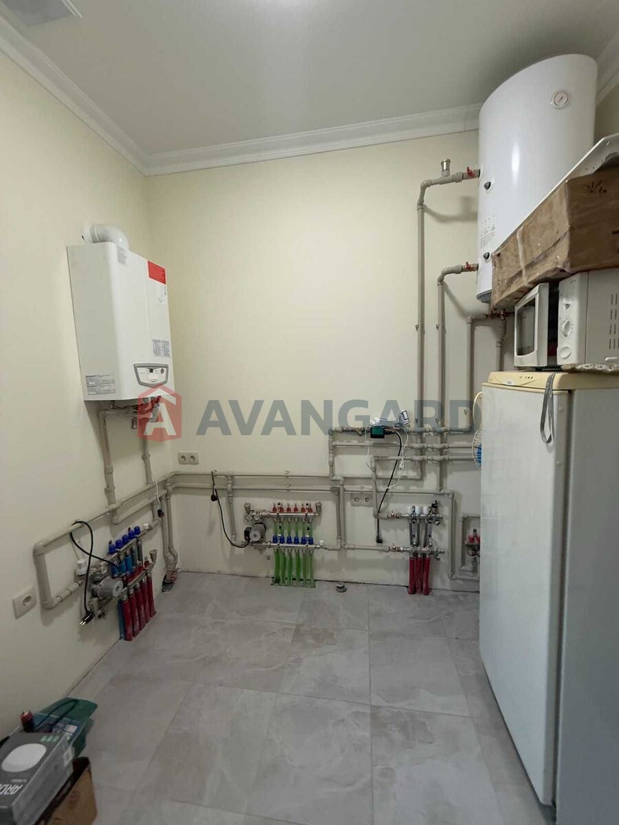 �������, 130 ��.�. ���� 7