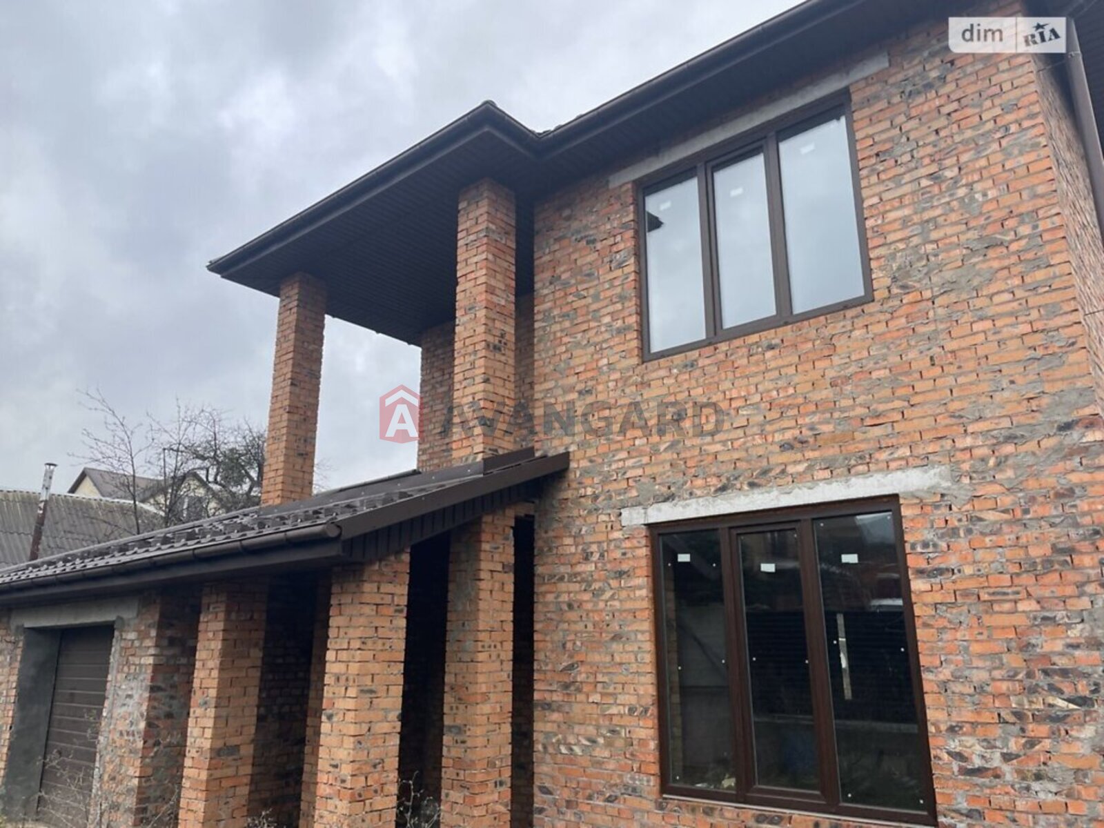 �������, 230 ��.�. ���� 5